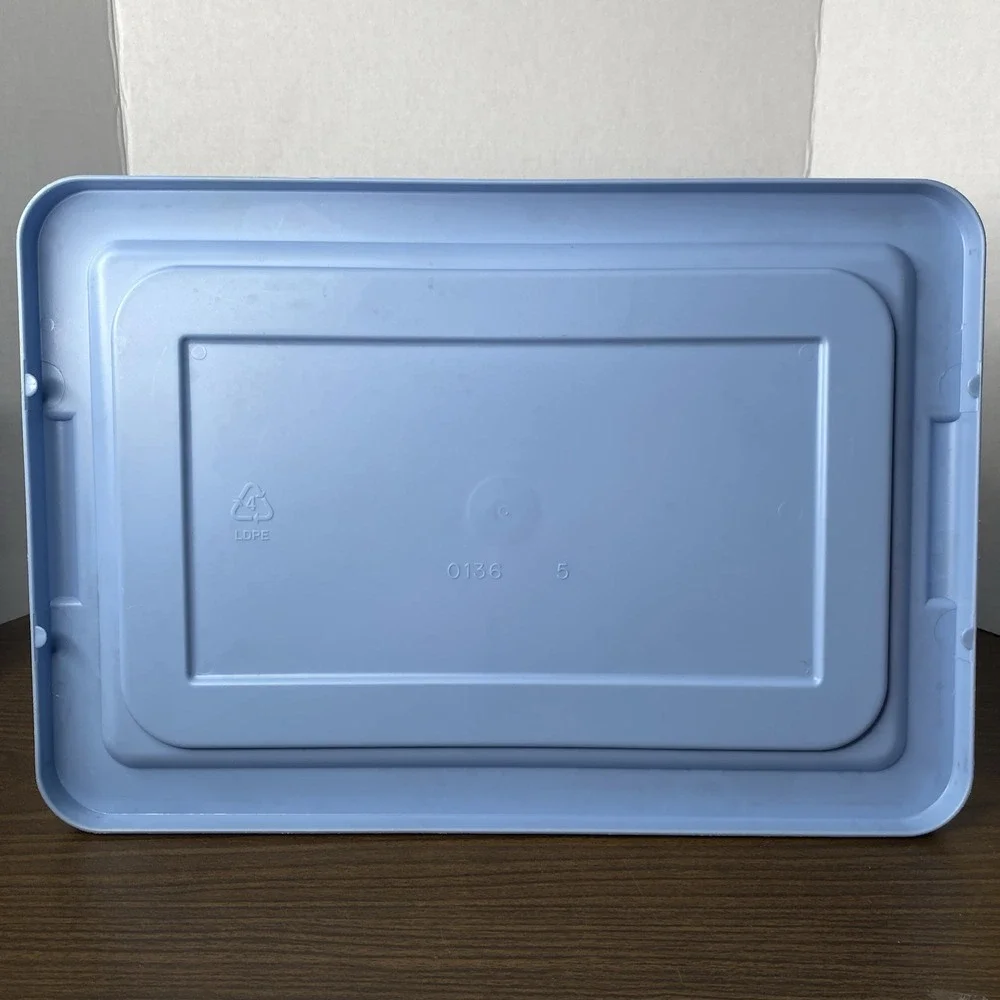 Rubbermaid preowned vintage
